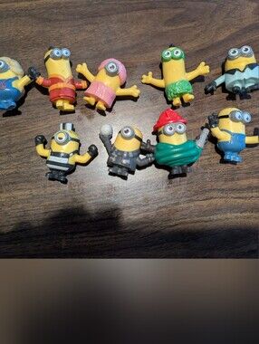 9 Minions Toy Figure Set - Assorted Yellow Characters